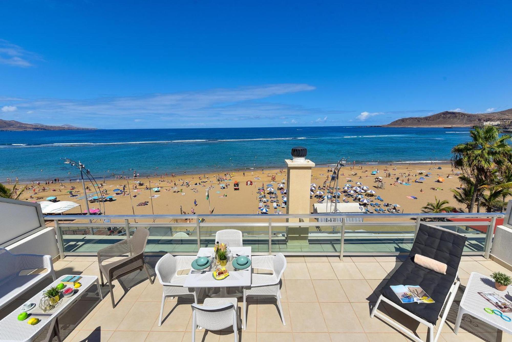 Apartment Over The Sea Las Canteras Mc Лас Палмас де Гран Канария Екстериор снимка